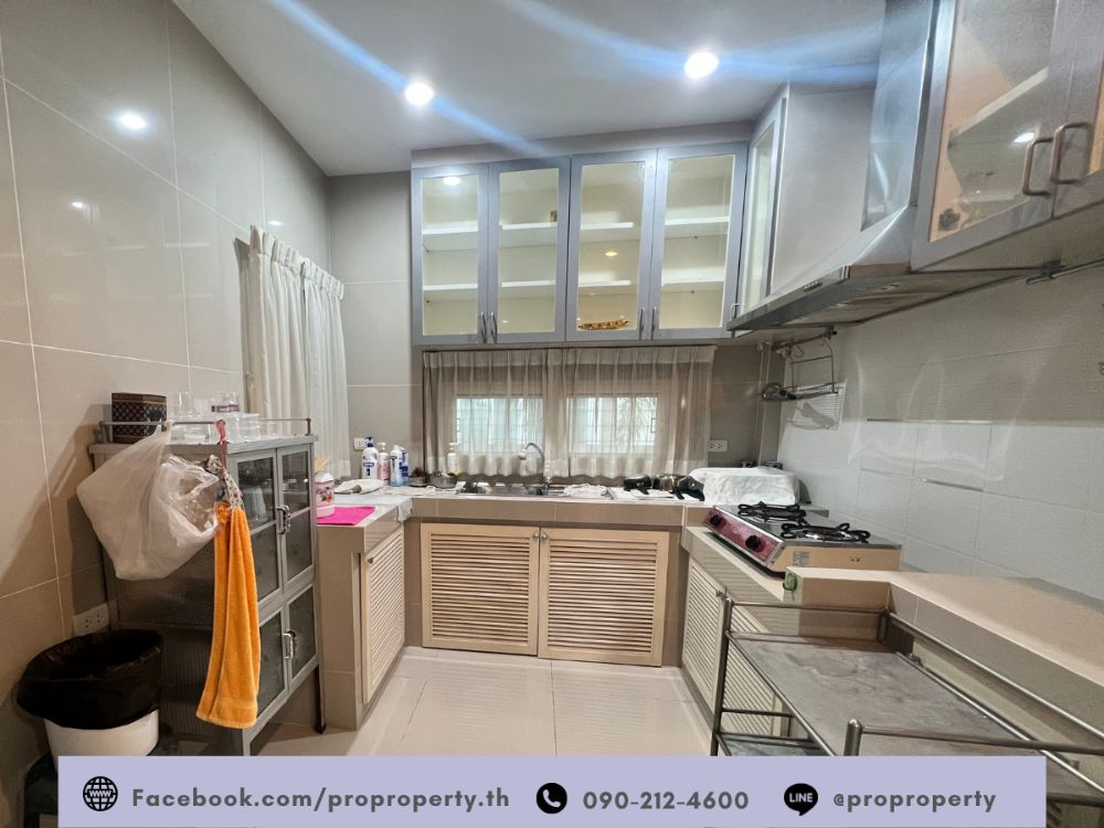 For SaleHouseRathburana, Suksawat : Single house behind the corner Saransiri Village, Pracha Uthit - Suksawat (Saransiri - Prachauthit 131), a lot of space, 103 square meters.