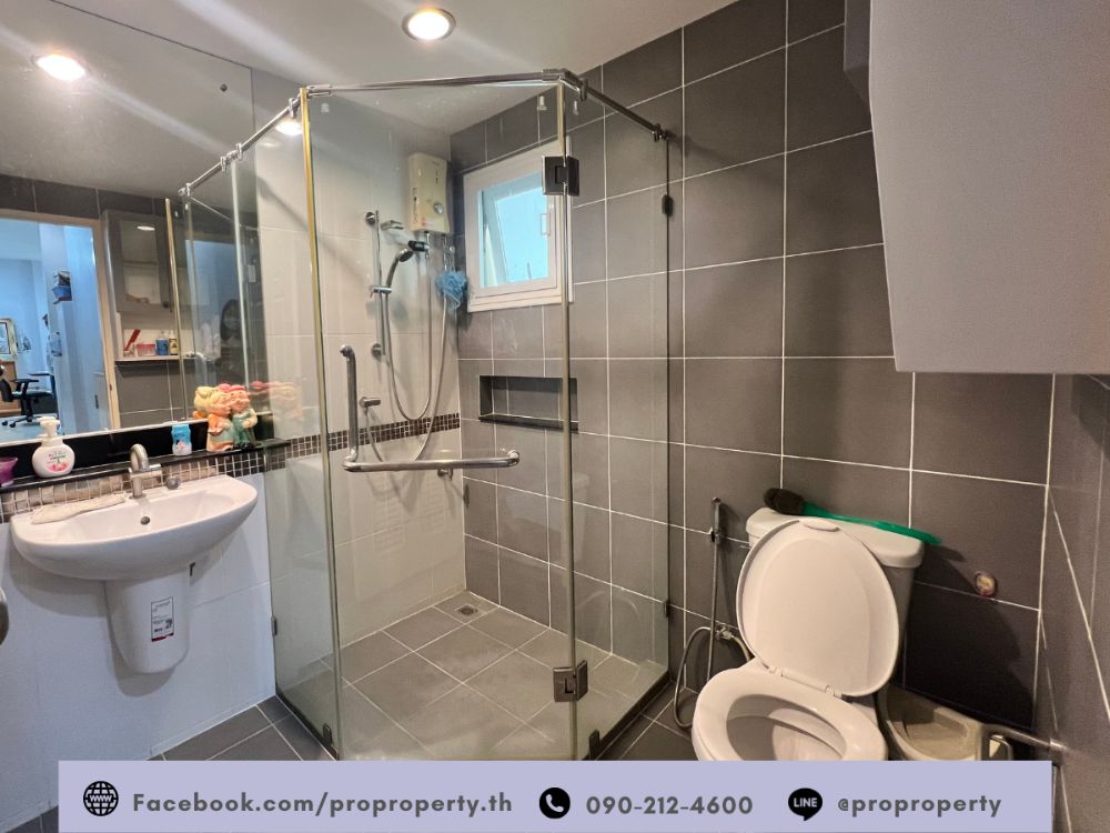 For SaleHouseRathburana, Suksawat : Single house behind the corner Saransiri Village, Pracha Uthit - Suksawat (Saransiri - Prachauthit 131), a lot of space, 103 square meters.