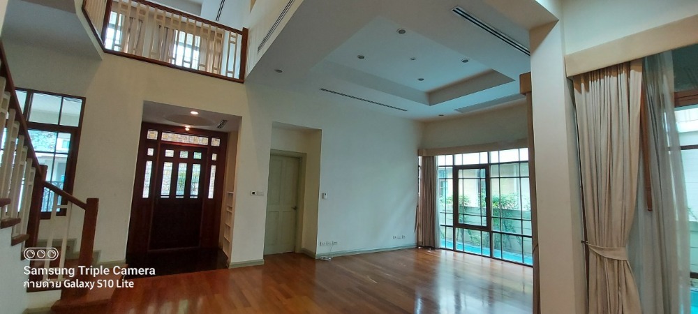 ให้เช่าบ้านอ่อนนุช อุดมสุข : Baan sansiri sukhumvit 67 for rent