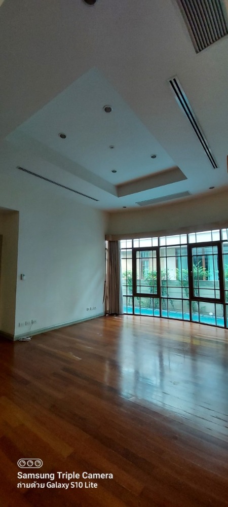 ให้เช่าบ้านอ่อนนุช อุดมสุข : Baan sansiri sukhumvit 67 for rent