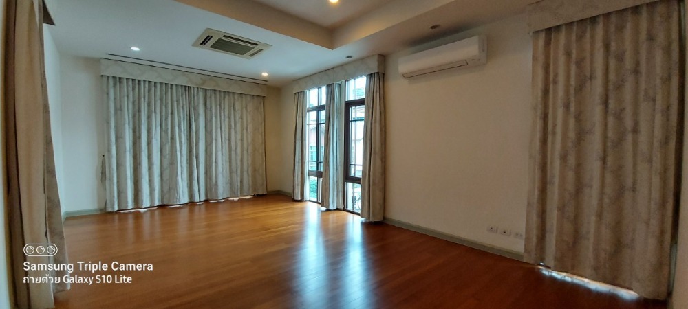 ให้เช่าบ้านอ่อนนุช อุดมสุข : Baan sansiri sukhumvit 67 for rent