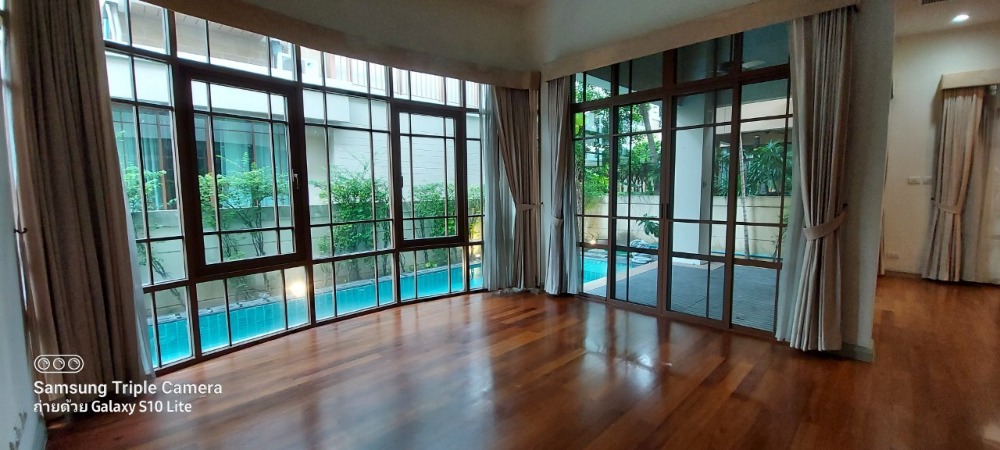 ให้เช่าบ้านอ่อนนุช อุดมสุข : Baan sansiri sukhumvit 67 for rent