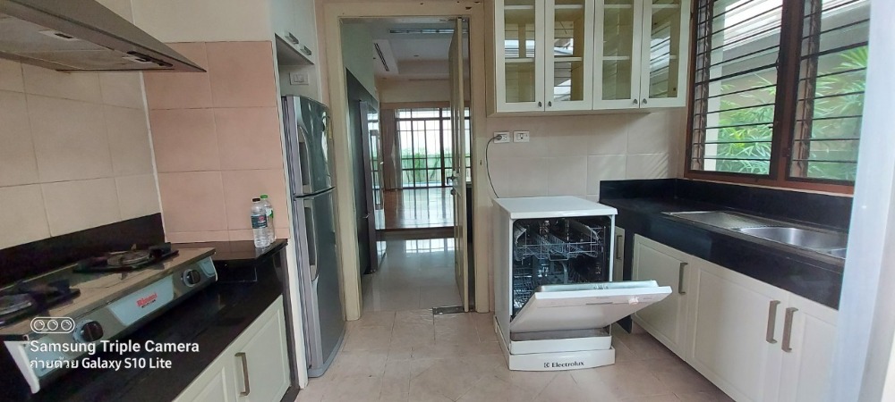 ให้เช่าบ้านอ่อนนุช อุดมสุข : Baan sansiri sukhumvit 67 for rent