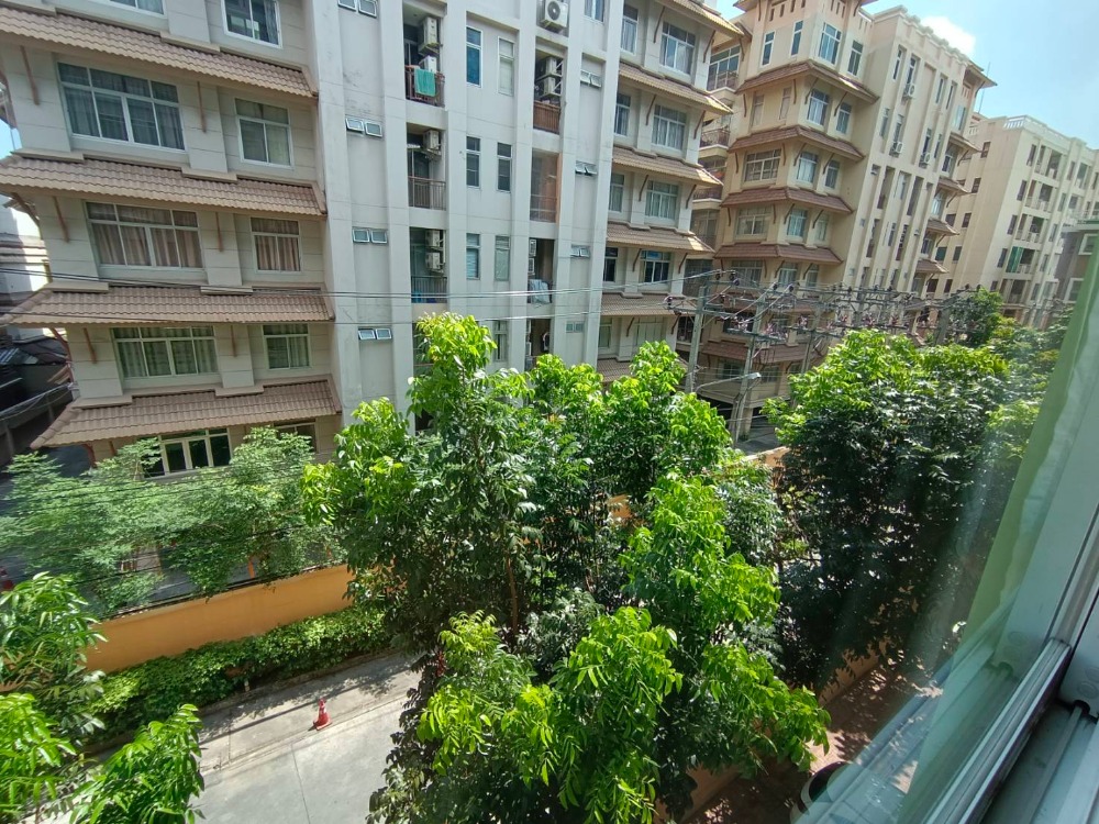 ให้เช่าคอนโดรัชดา ห้วยขวาง : ให้เช่าคอนโด เอมเมอรัลด์ เรสซิเดนท์ รัชดาชั้น 4 ตึก C ขนาด 23 ตร.ม สตูดิโอ 1 ห้องน้ำ #1995#