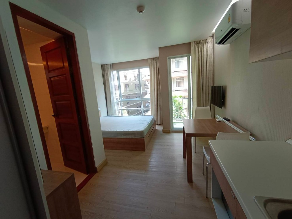 ให้เช่าคอนโดรัชดา ห้วยขวาง : ให้เช่าคอนโด เอมเมอรัลด์ เรสซิเดนท์ รัชดาชั้น 4 ตึก C ขนาด 23 ตร.ม สตูดิโอ 1 ห้องน้ำ #1995#