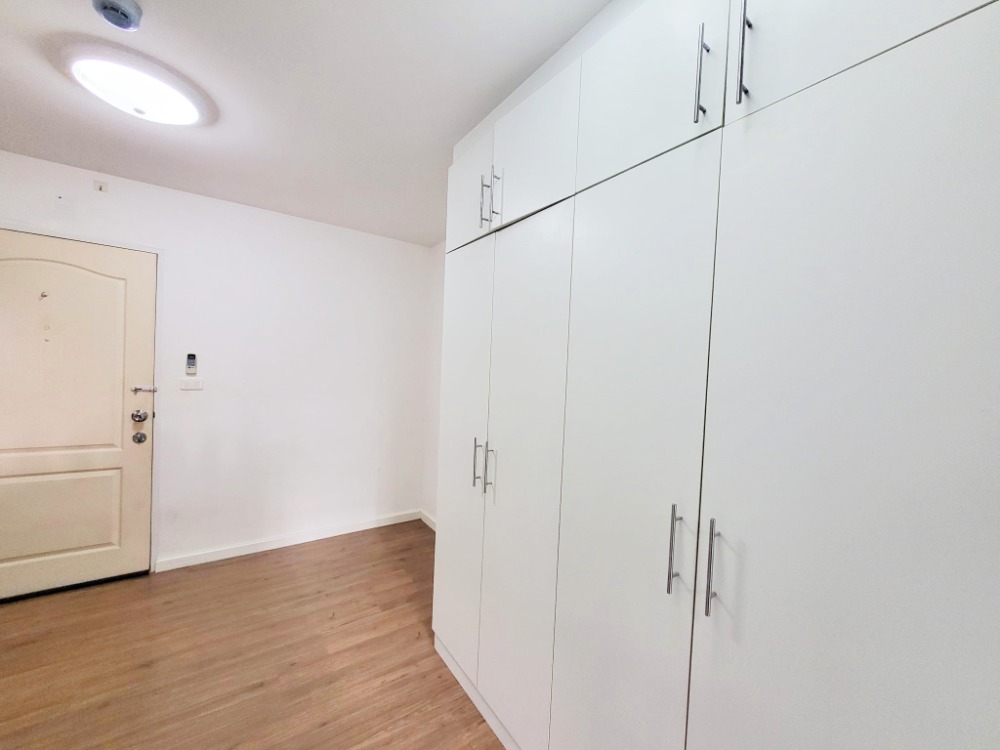 ขายคอนโดแจ้งวัฒนะ เมืองทอง : ขาย ไอคอนโด งามวงศ์วาน 2 ขนาด 1 ห้องนอน 27.35 ตรม. ห้องเรียบร้อย เดินทางสะดวก ใกล้ MRT แยกติวานนท์ และกระทรวงสาธารณสุข