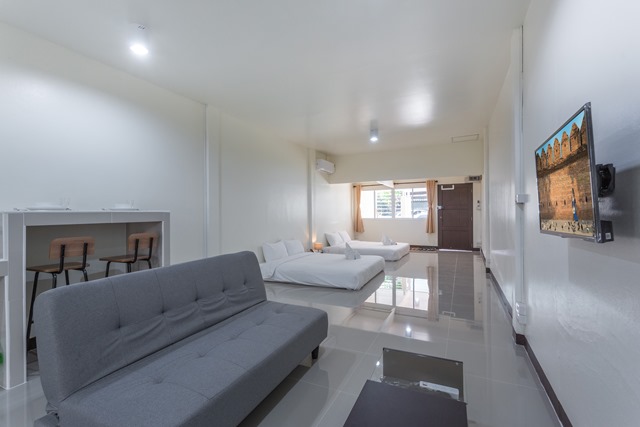 For RentHouseChiang Mai : Rent town house 1 story 20 sq.w. in Mahidol alley 1 Muaeng Chiang Mai (ALP-C-2003005)