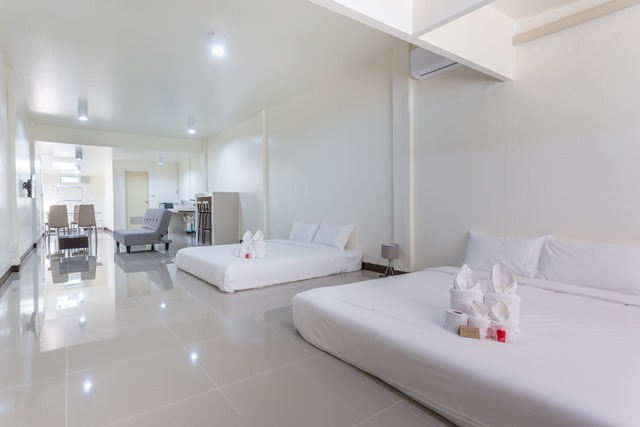 For RentHouseChiang Mai : Rent town house 1 story 20 sq.w. in Mahidol alley 1 Muaeng Chiang Mai (ALP-C-2003005)