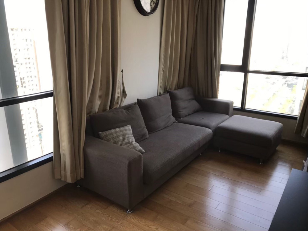 ให้เช่าคอนโดวงเวียนใหญ่ เจริญนคร : for rent Fuse sathorn taksin 2 bed special deal !! 💚