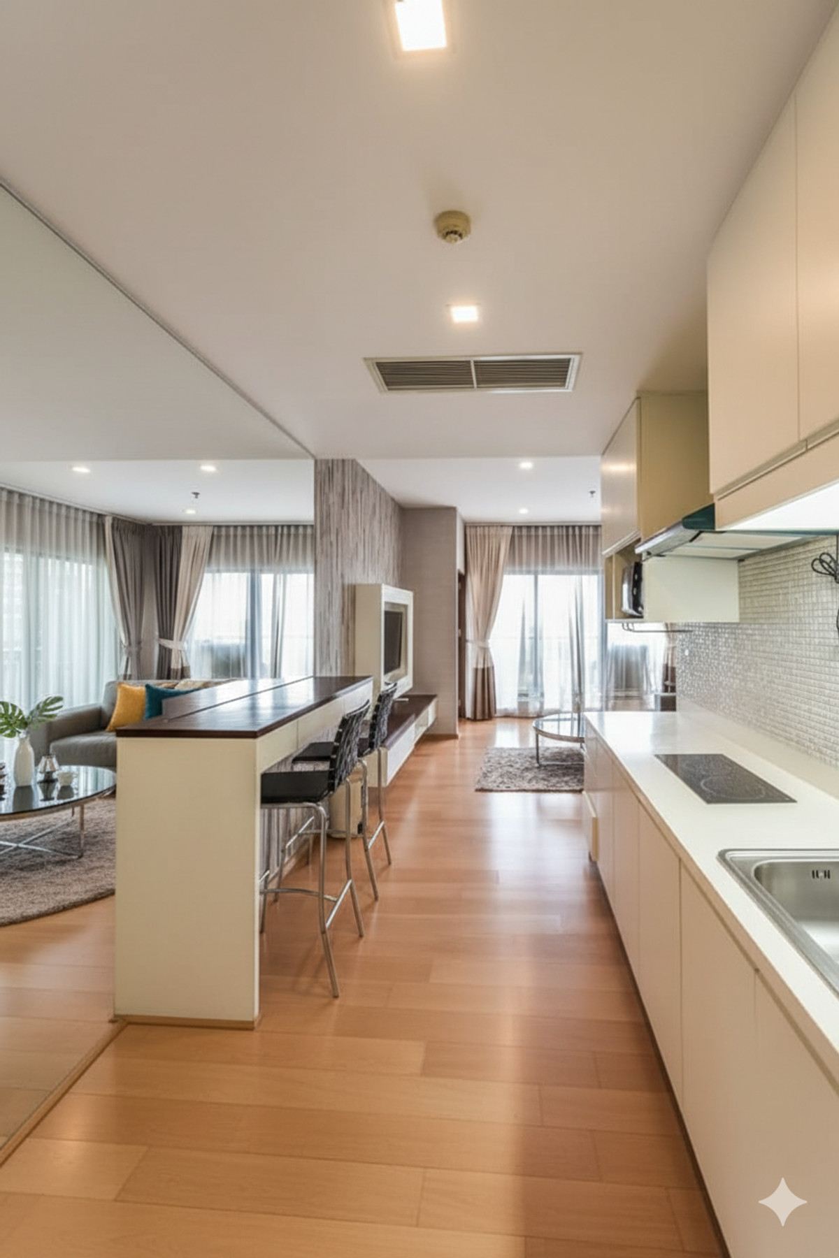 ให้เช่าคอนโดราชเทวี พญาไท : Noble Revent Phayathai⭐1 Bedroom⭐52 Sq.m⭐BTS & Airport Link Phayathai