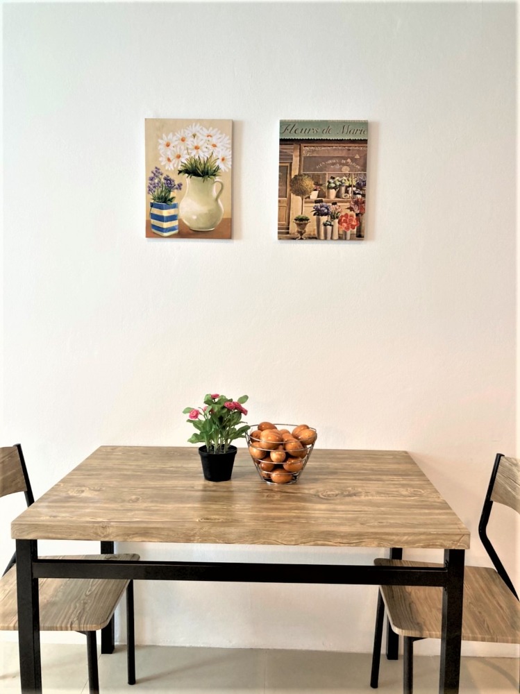 For RentCondoSathorn, Narathiwat : #PetFriendly Sathorn Gallery Residences Silom Area, large Unit 270sqm.  Rent 120,000Baht.