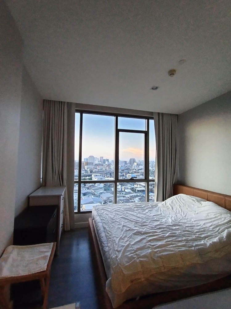 ให้เช่าคอนโดสยาม จุฬา สามย่าน : For rent The Room Rama 4 high floor good deal
