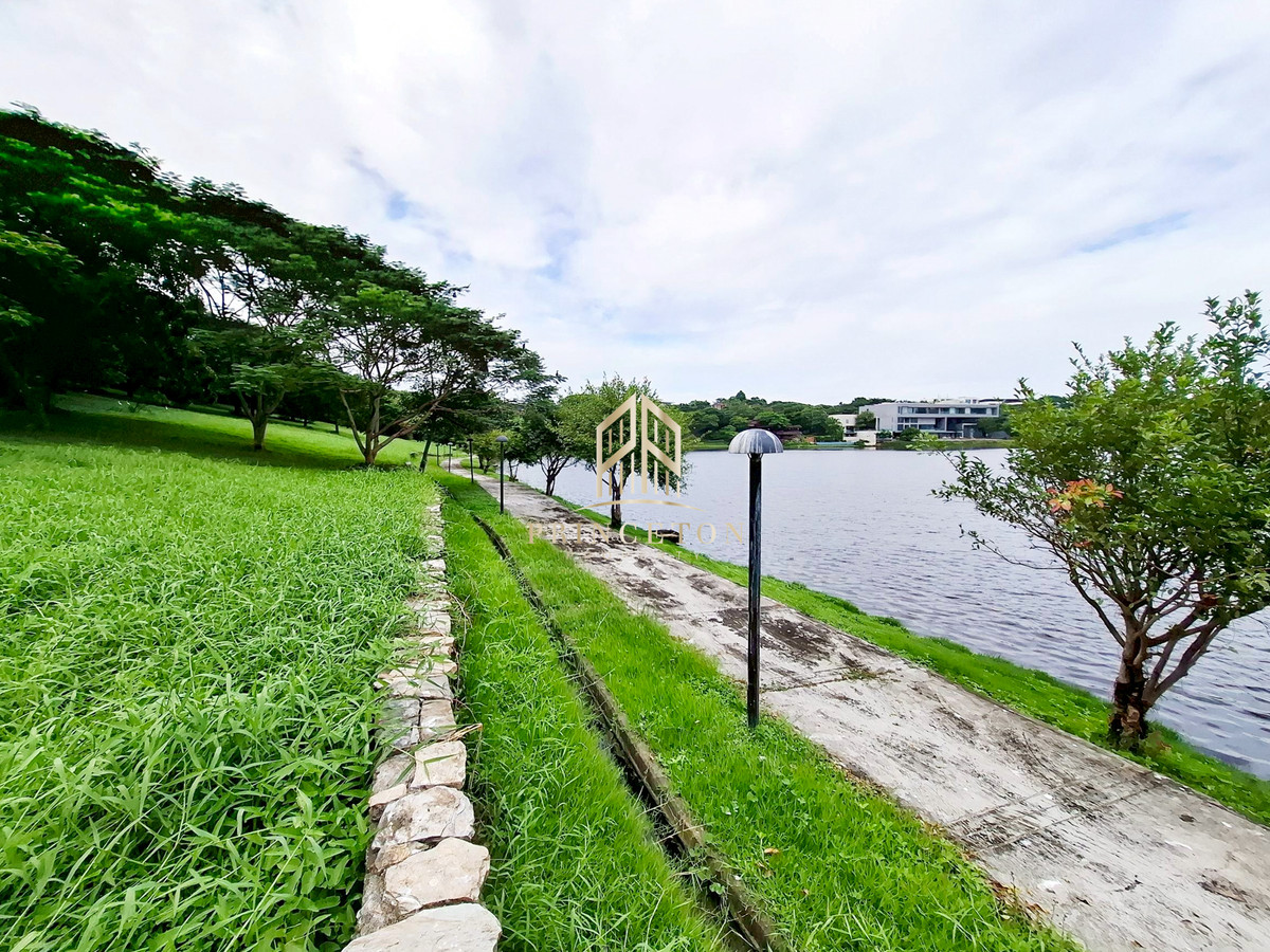 For SaleLandLadkrabang, Suwannaphum Airport : Land for sale next to the lake 1 rai in Prime Nature Villa 📞092-4252445