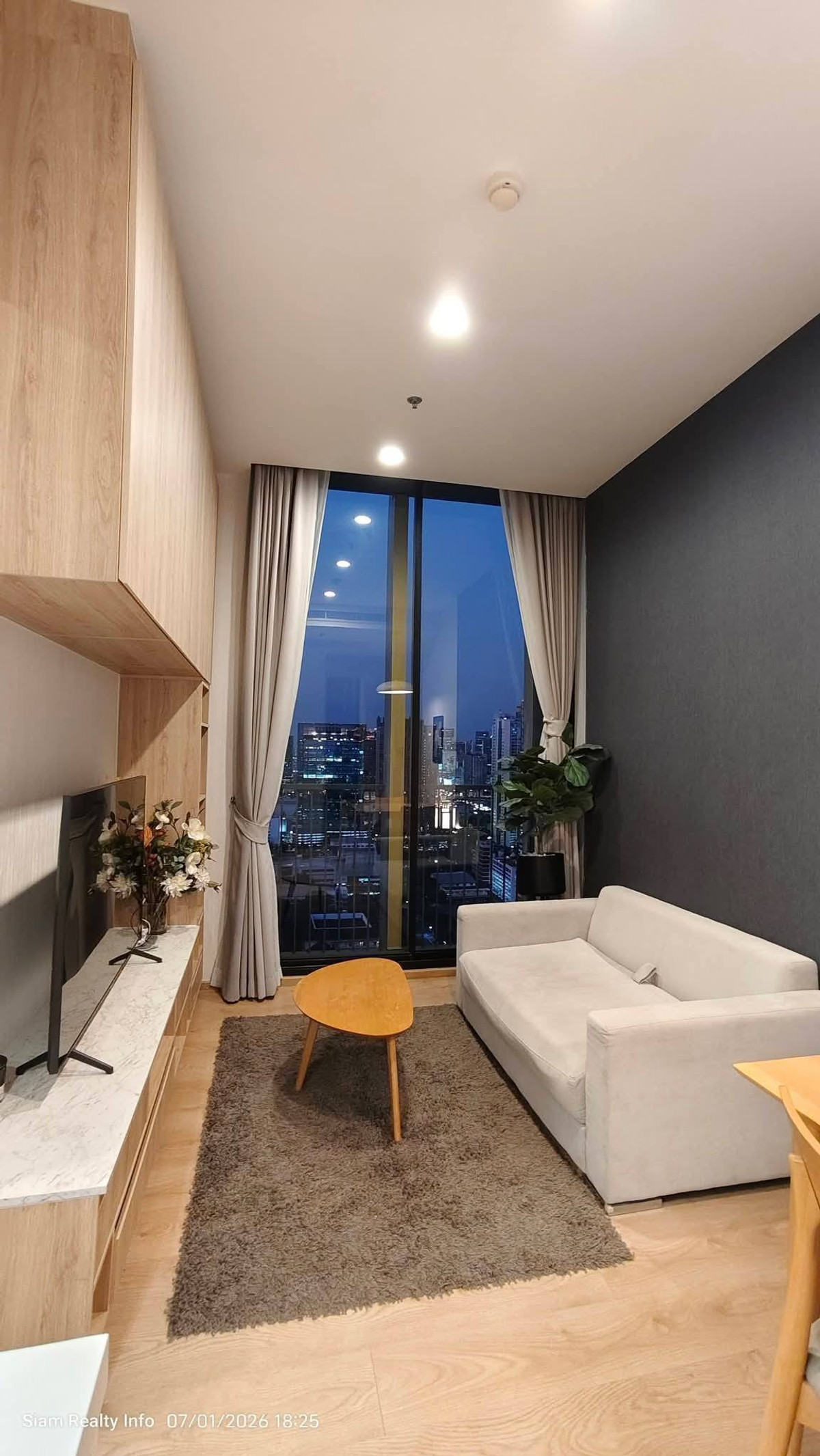 For RentCondoSukhumvit, Asoke, Thonglor : Noble BE19 ノーブル ビー 19 condo for rent Sukhumvit 19 near BTS Asoke MRT Sukhumvit