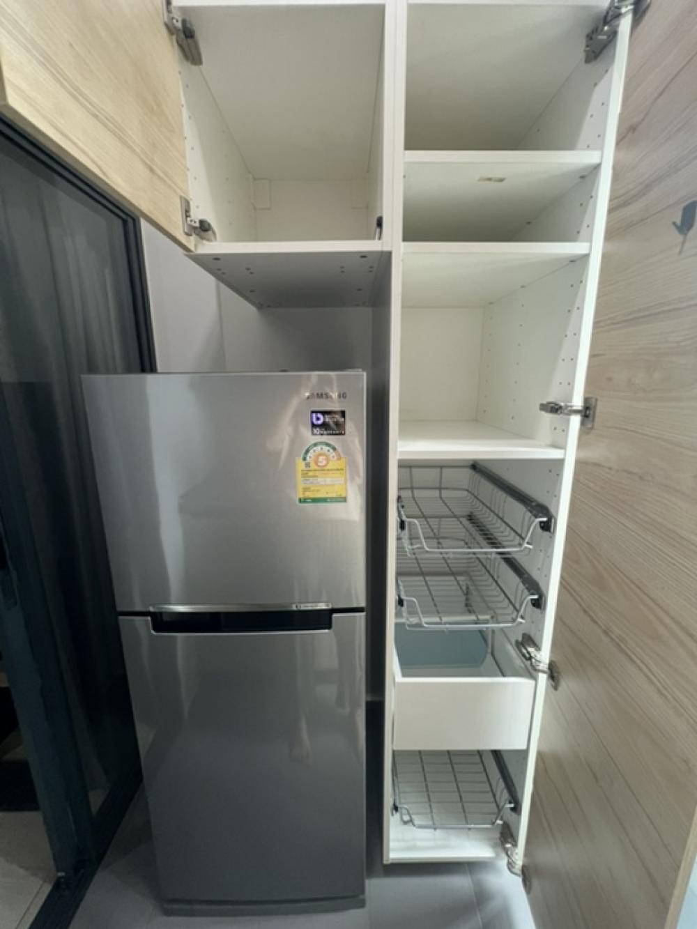 For SaleCondoSamut Prakan,Samrong : [Urgent] Owner Sale Condo IDEO Sukhumvit 115 near BTS Pu Chao and full finished furniture