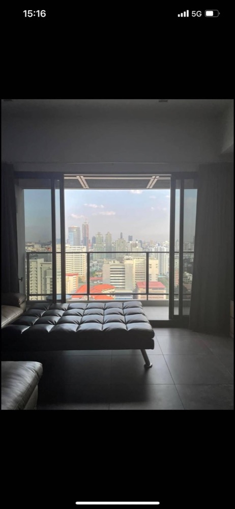 ให้เช่าคอนโดสุขุมวิท อโศก ทองหล่อ : For rent The Lofts Asoke 2 bedrooms 2 baths high floor