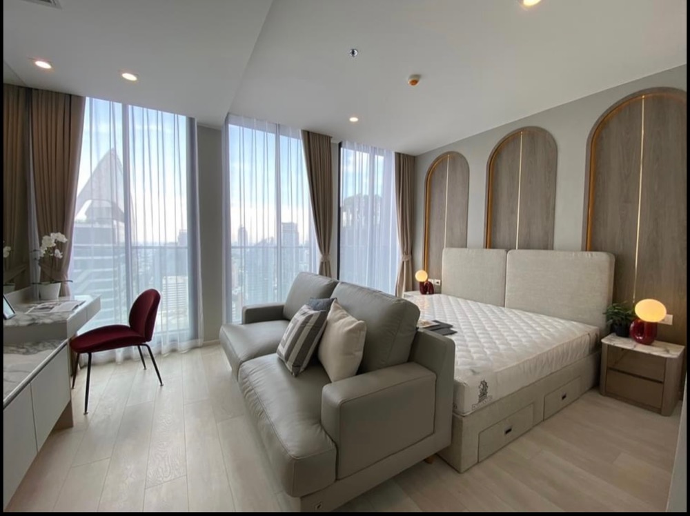 ให้เช่าคอนโดวิทยุ ชิดลม หลังสวน : For rent Noble Ploenchit 1 bedroom high floor brand new