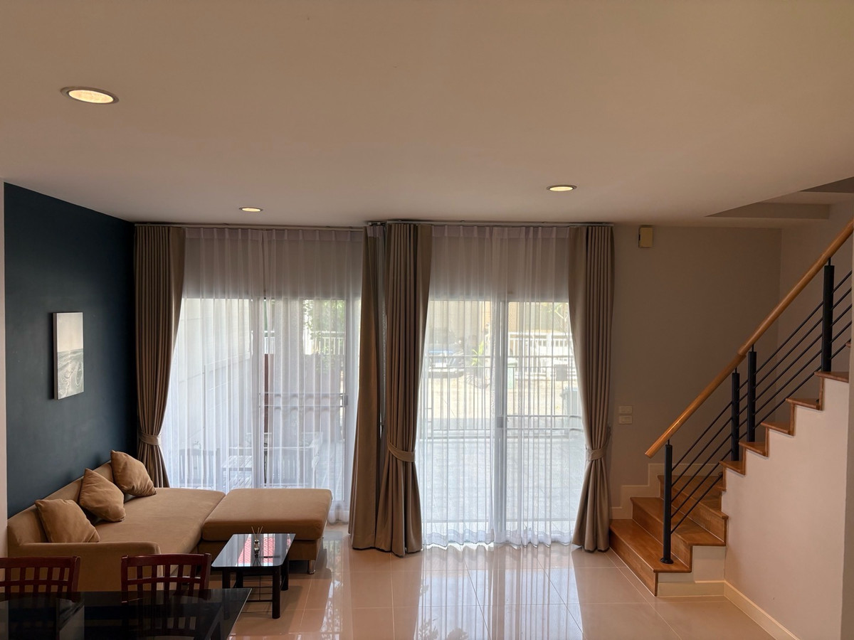 For RentTownhomeNonthaburi, Bang Yai, Bangbuathong : 🔥Urgent for rent🔥 Townhouse Vista 180 Ratchavipha, Phibulsongkram Road, 3 bedrooms, 3 bathrooms, near King Mongkut's University of Technology North Bangkok ❗