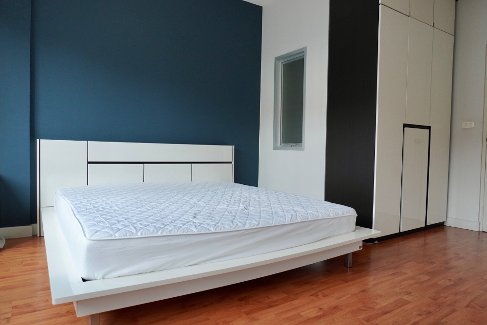 For RentTownhomeNonthaburi, Bang Yai, Bangbuathong : 🔥Urgent for rent🔥 Townhouse Vista 180 Ratchavipha, Phibulsongkram Road, 3 bedrooms, 3 bathrooms, near King Mongkut's University of Technology North Bangkok ❗