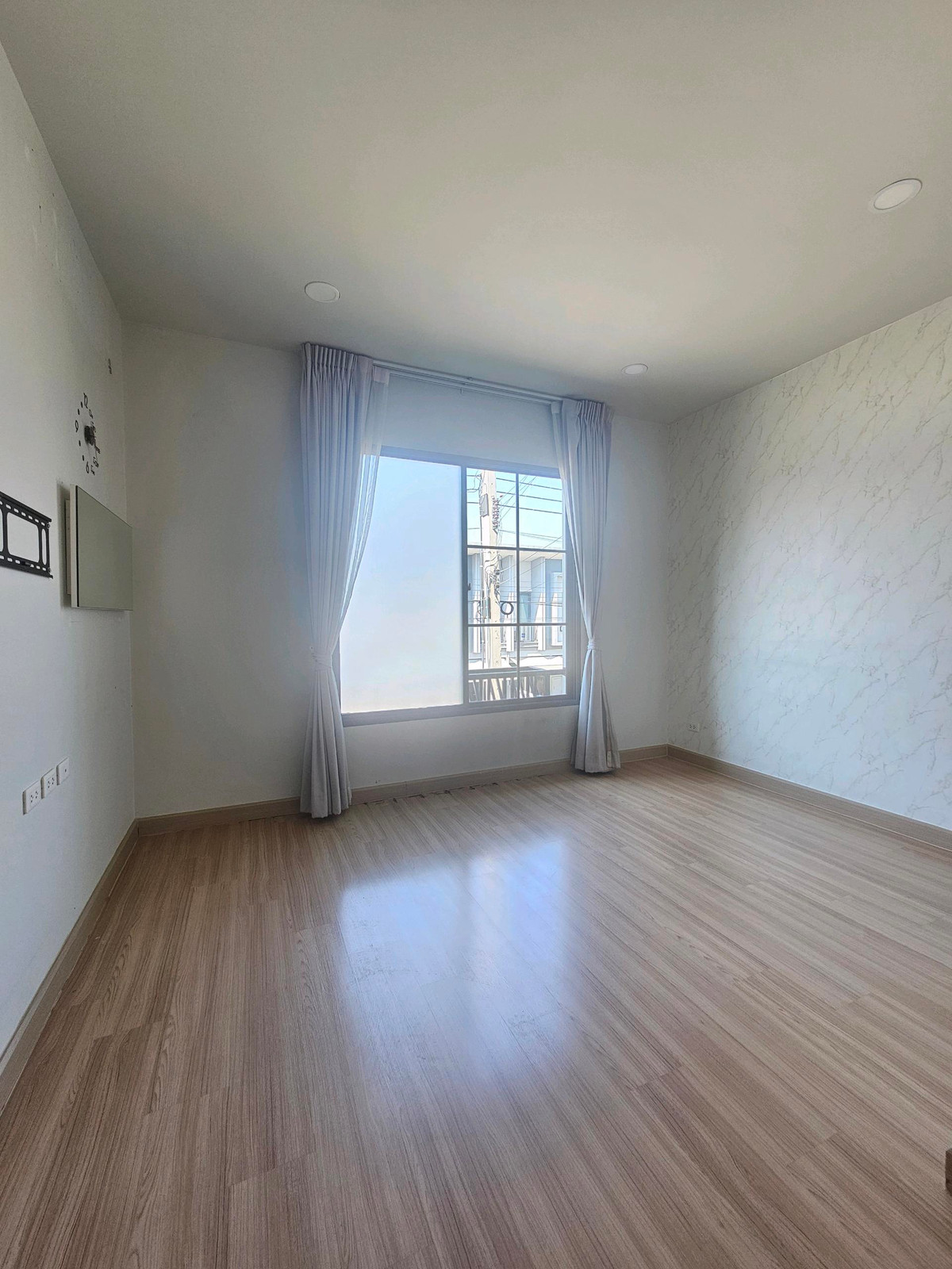 For SaleTownhomeBangna, Bearing, Lasalle : Britannia Mega Town Bangna Bang Kaeo Bua Nakarin Mega Bangna Srinakarin