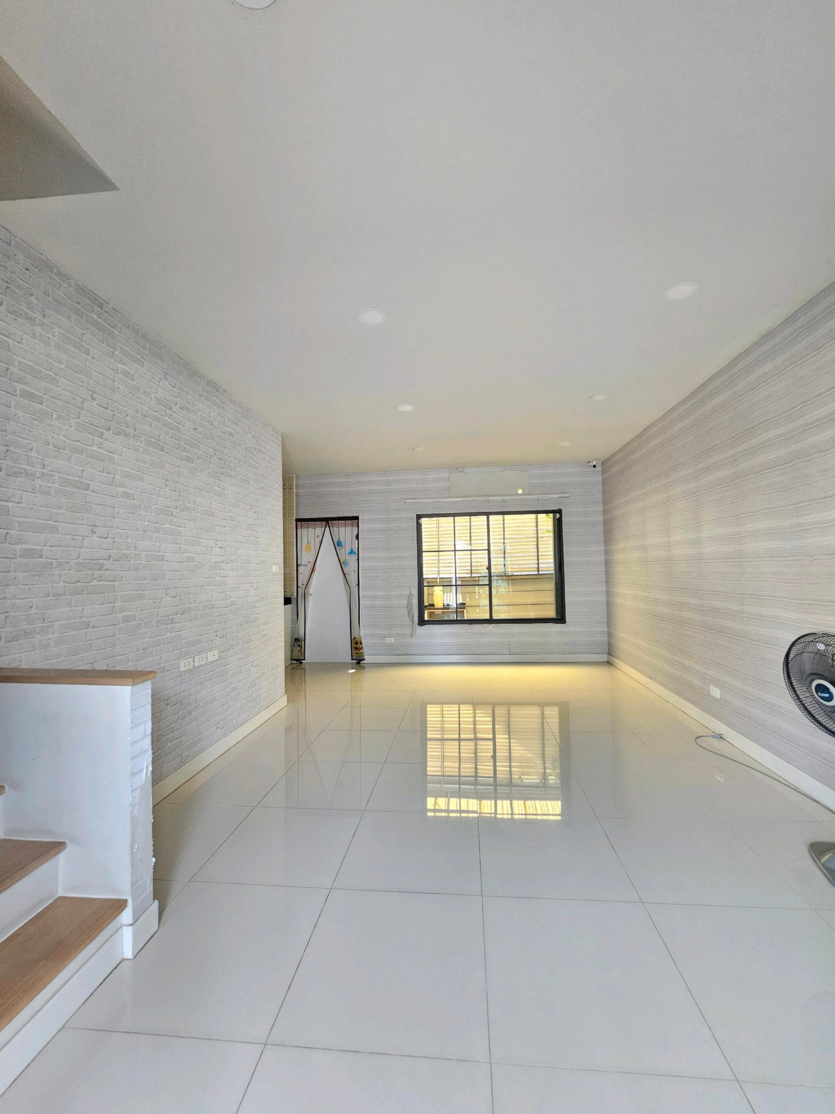 For SaleTownhomeBangna, Bearing, Lasalle : Britannia Mega Town Bangna Bang Kaeo Bua Nakarin Mega Bangna Srinakarin