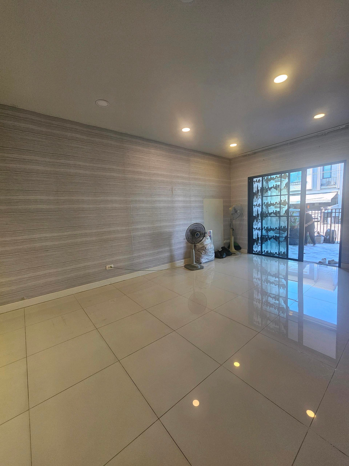 For SaleTownhomeBangna, Bearing, Lasalle : Britannia Mega Town Bangna Bang Kaeo Bua Nakarin Mega Bangna Srinakarin