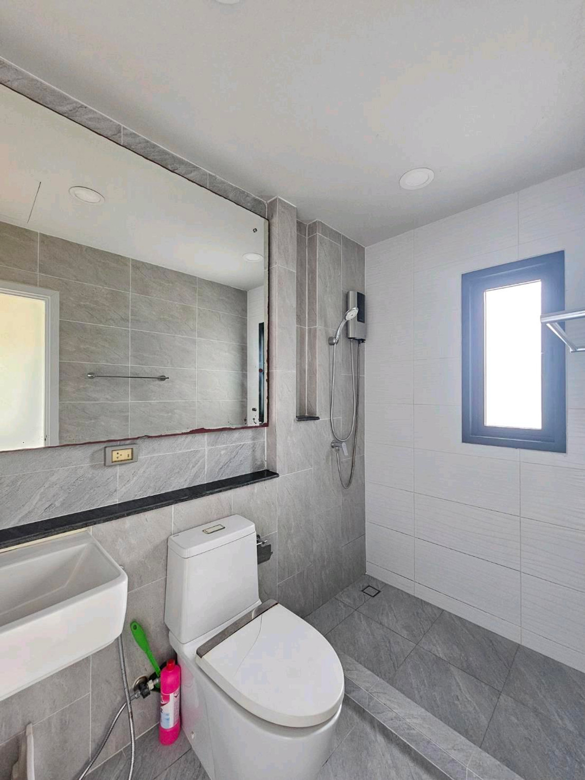 For SaleTownhomeBangna, Bearing, Lasalle : Britannia Mega Town Bangna Bang Kaeo Bua Nakarin Mega Bangna Srinakarin