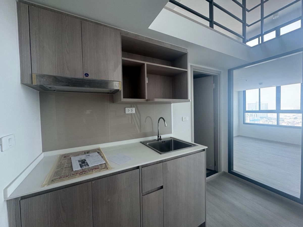 For SaleCondoPinklao, Charansanitwong : High floor Chao Phraya River view room, ideo charan70 project, hybrid room, size 50 square meters, price 5.39 million baht. Interested in viewing the room, call/line: 0646428664 Patch